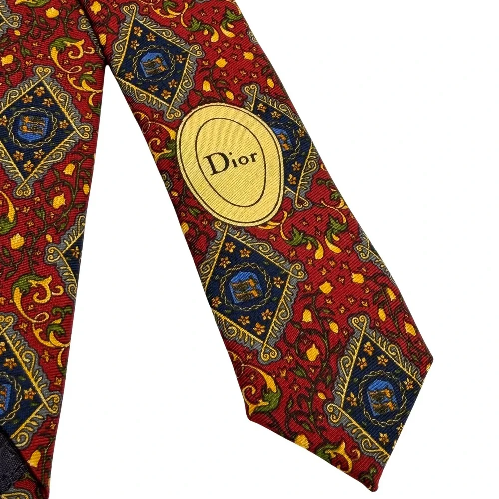 VTG Christian Dior Tie 100% Silk Red Regal‎ Intricate Design Luxury Paris France